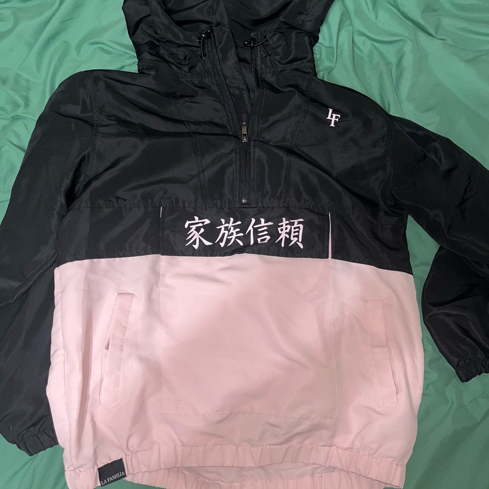 tillys windbreaker